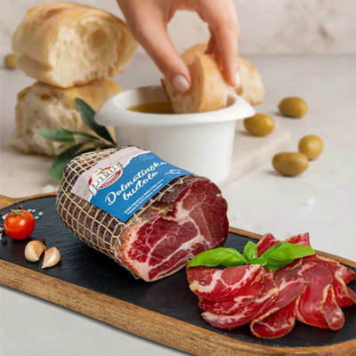 Pivac Dalmatian pork collar bacon | Dalmatinska buđola kg